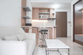 Luxurious 2BR at Transpark Cibubur Apartment By Travelio